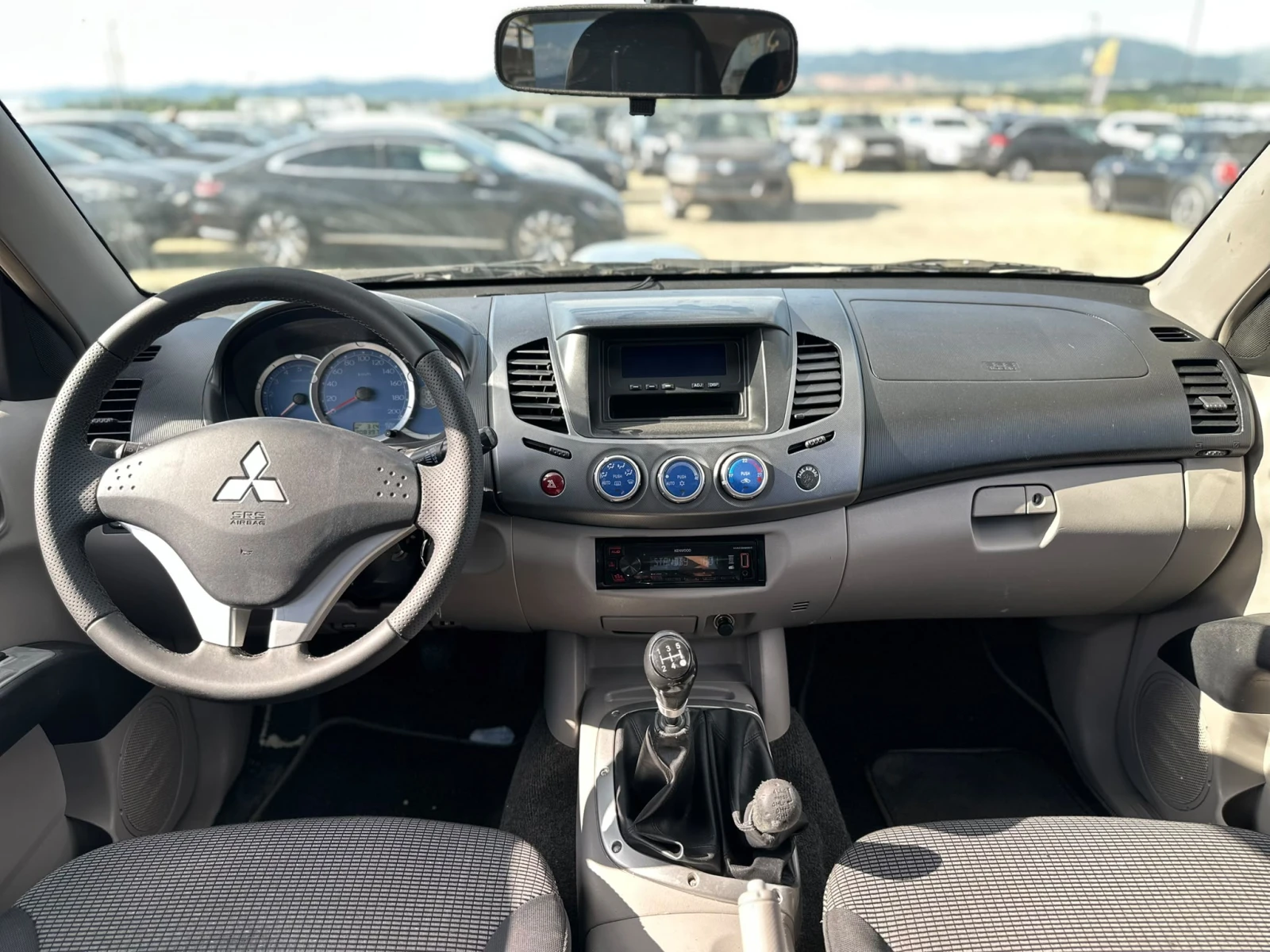 Mitsubishi L200 / DOUBLE CAB / 2.5D / 4X4 / TOP /, снимка 13 - Автомобили и джипове - 54946134