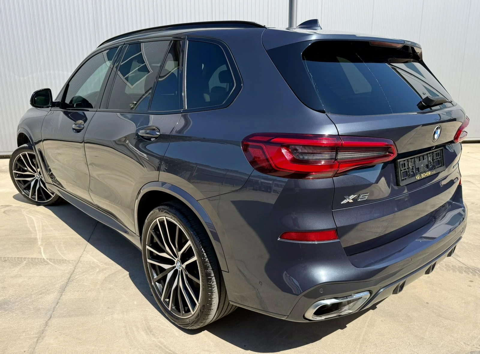 BMW X5 40i xDrive M Package, снимка 3 - Автомобили и джипове - 55562103