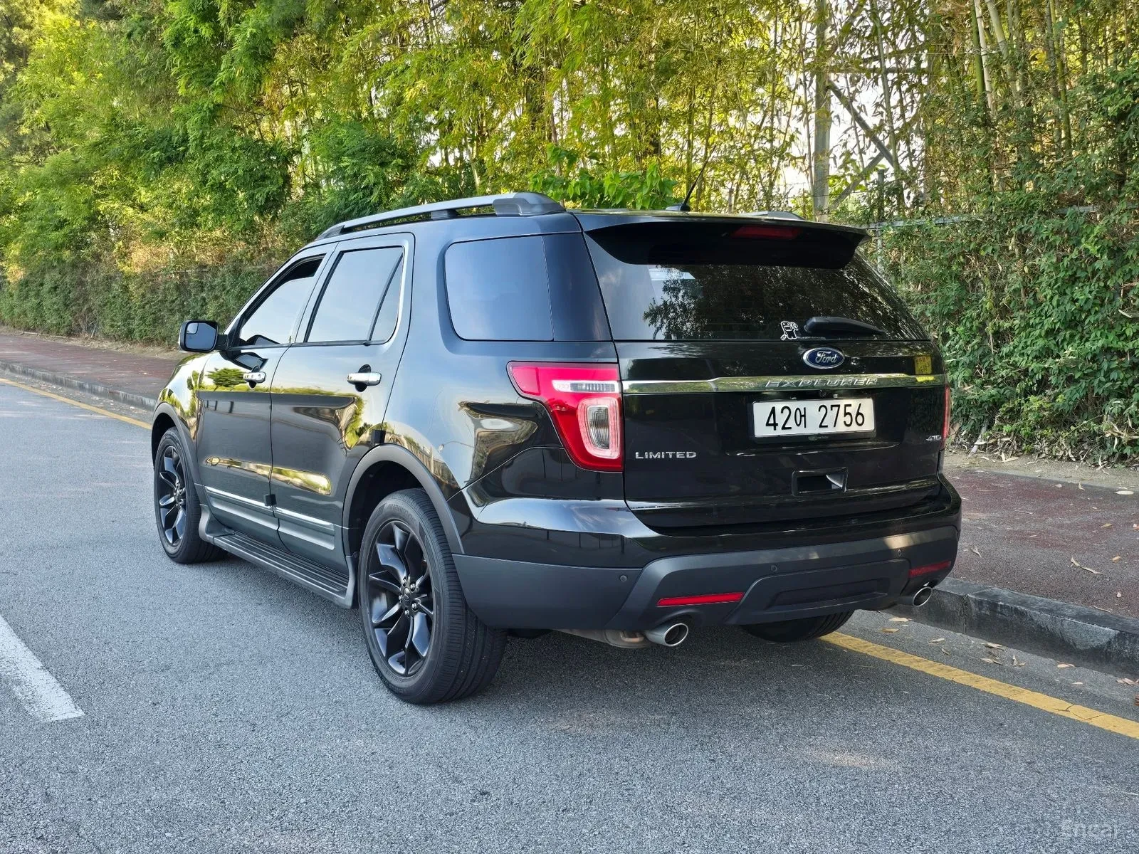 Ford Explorer 3.5 V6\4x4\ТОП ЦЕНА, снимка 6 - Автомобили и джипове - 55622931