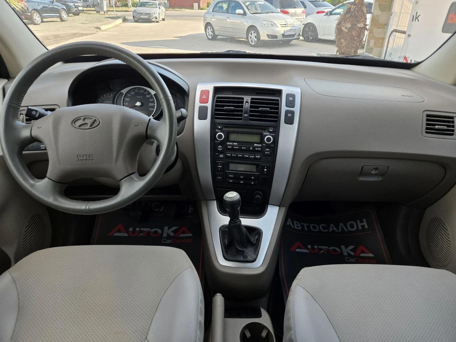 Hyundai Tucson 2.0i-141кс= 4х4= КЛИМАТРОНИК= КОЖА= FACE, снимка 12 - Автомобили и джипове - 56247240