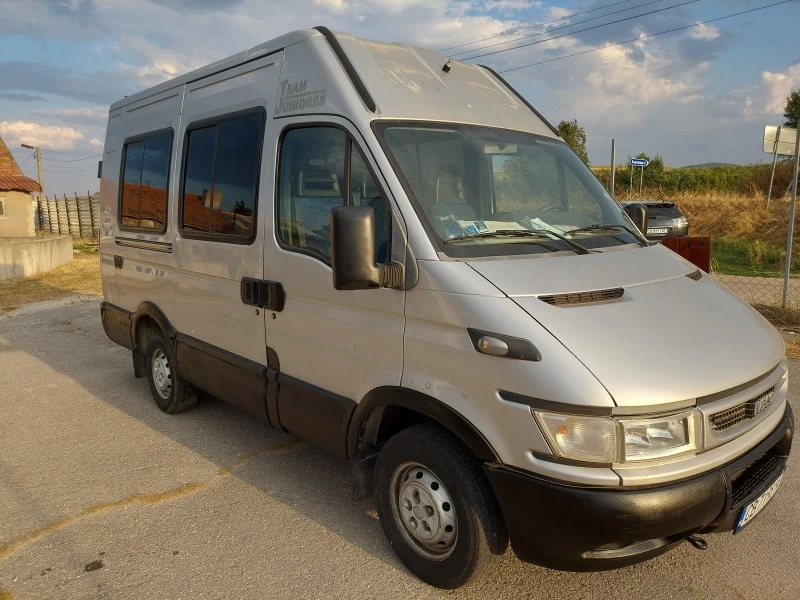 Iveco Daily, снимка 1 - Бусове и автобуси - 46787923