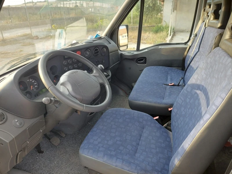 Iveco Daily, снимка 7 - Бусове и автобуси - 46787923