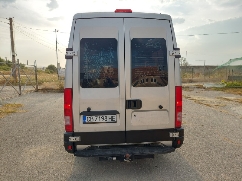 Iveco Daily, снимка 5 - Бусове и автобуси - 46787923