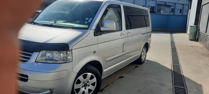 VW Multivan, снимка 9 - Бусове и автобуси - 47702242