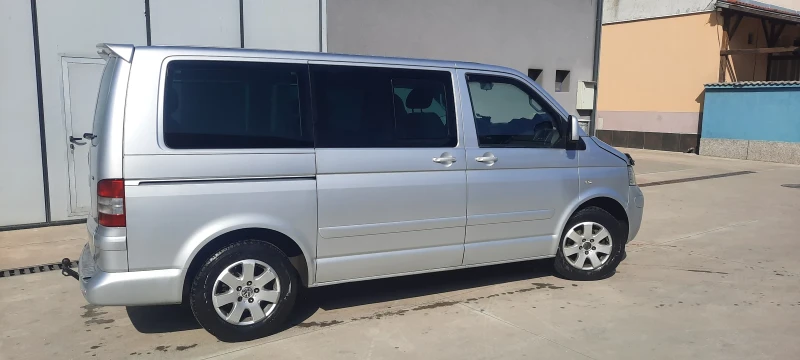 VW Multivan, снимка 13 - Бусове и автобуси - 47702242