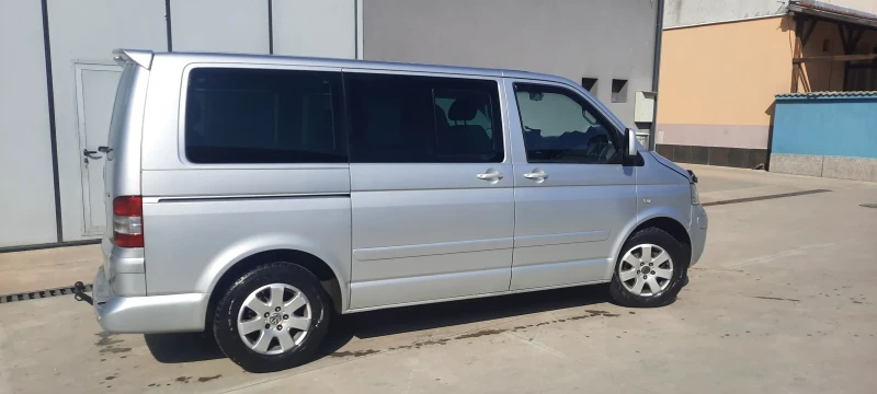 VW Multivan, снимка 14 - Бусове и автобуси - 47702242