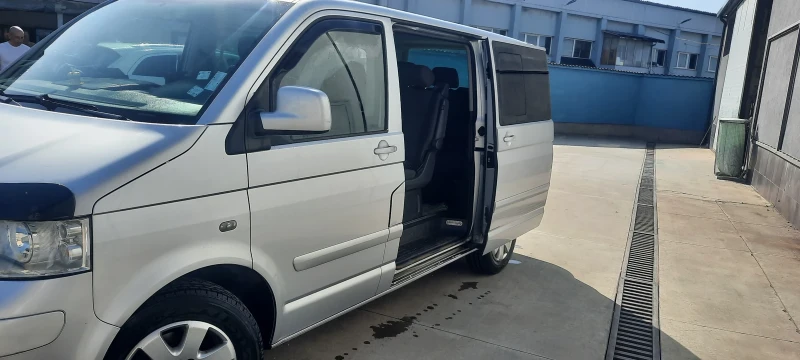 VW Multivan, снимка 5 - Бусове и автобуси - 47702242