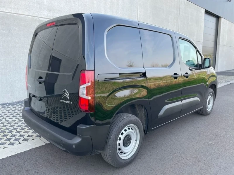 Citroen Berlingo 2023г / 90 км / 1.5 HDI / Гаранционен, снимка 3 - Бусове и автобуси - 47993045