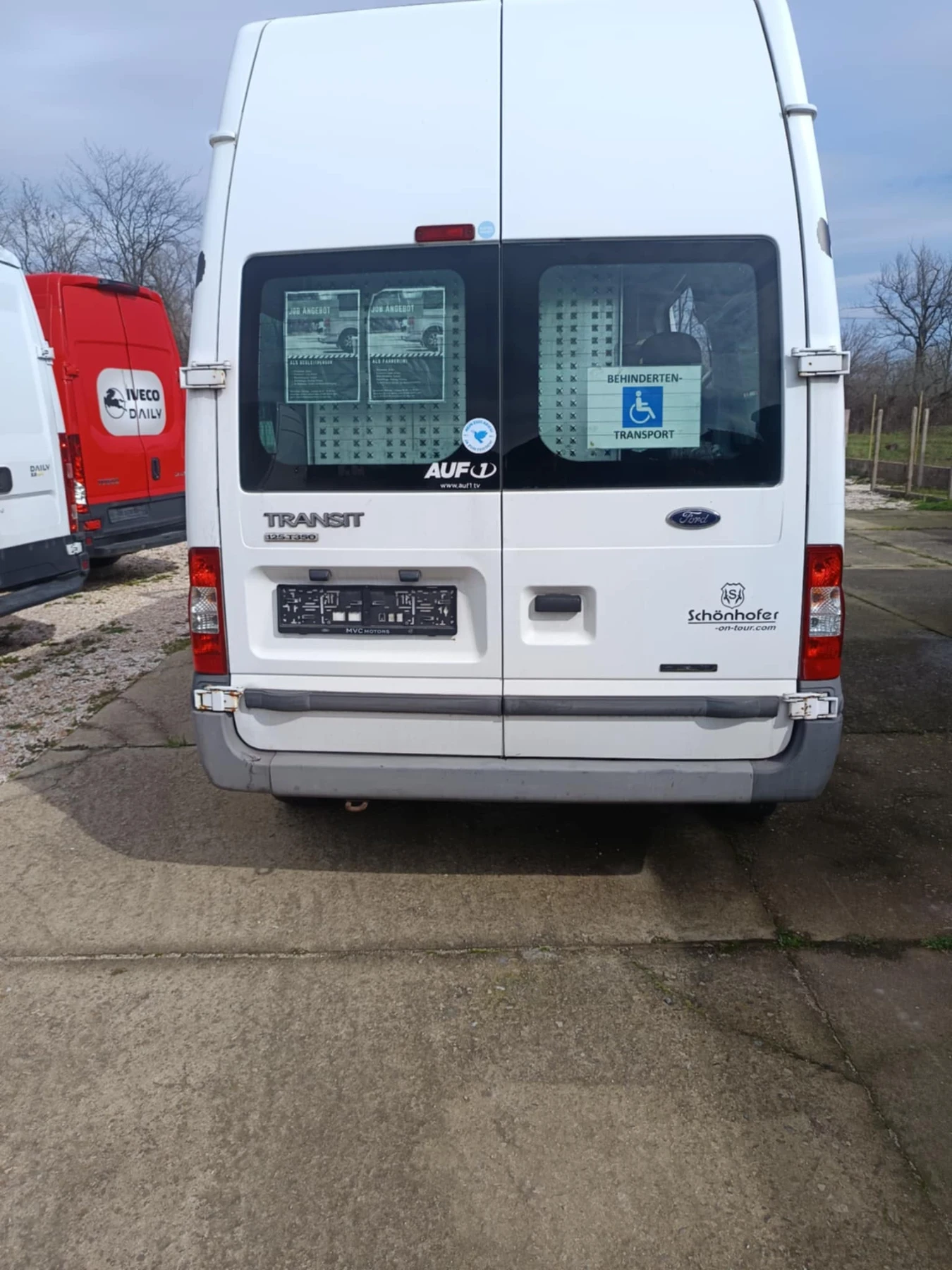 Ford Transit 8+ 1 инвалидна рампа - изображение 10