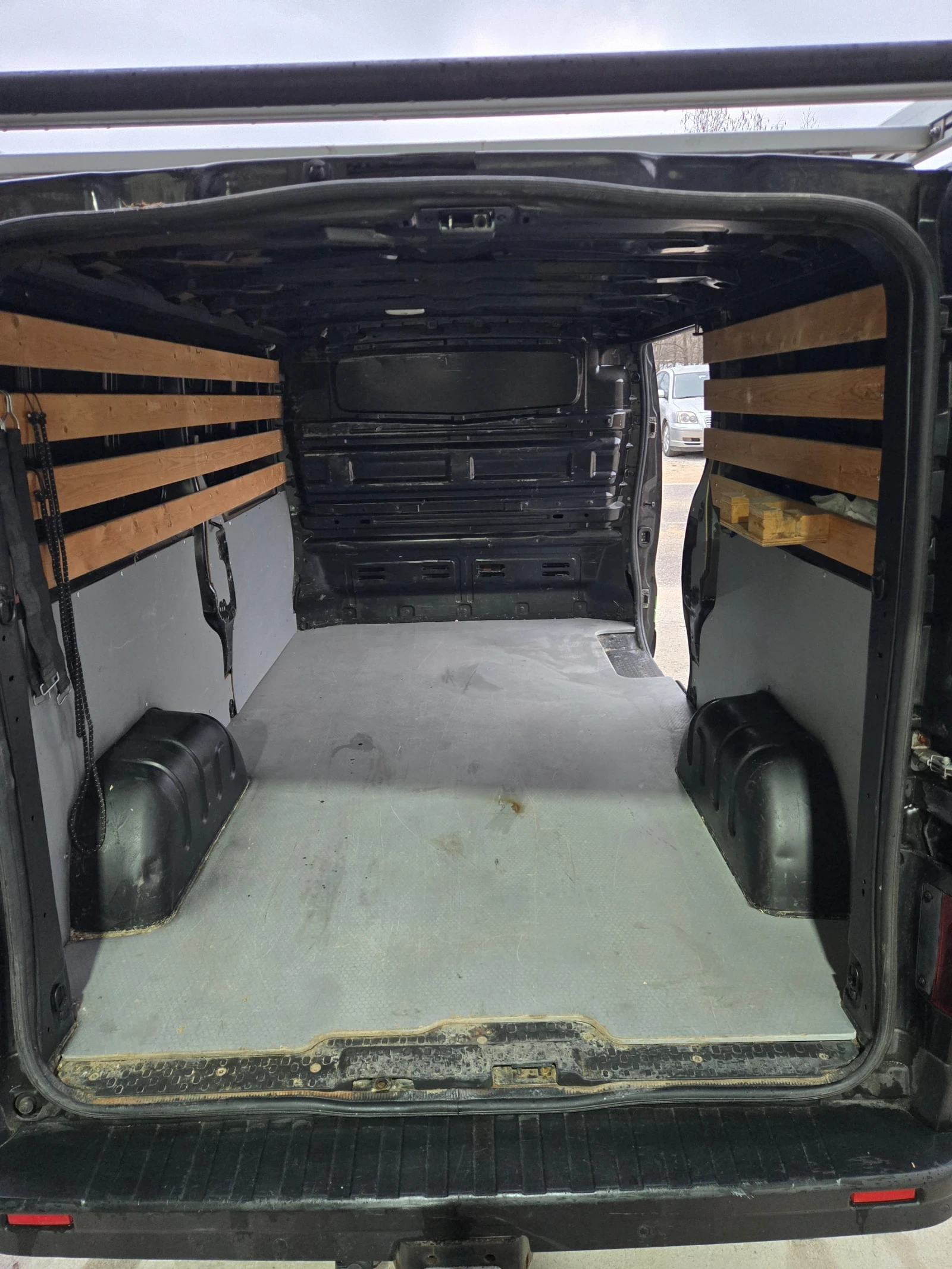 Renault Trafic, снимка 7 - Бусове и автобуси - 54595020