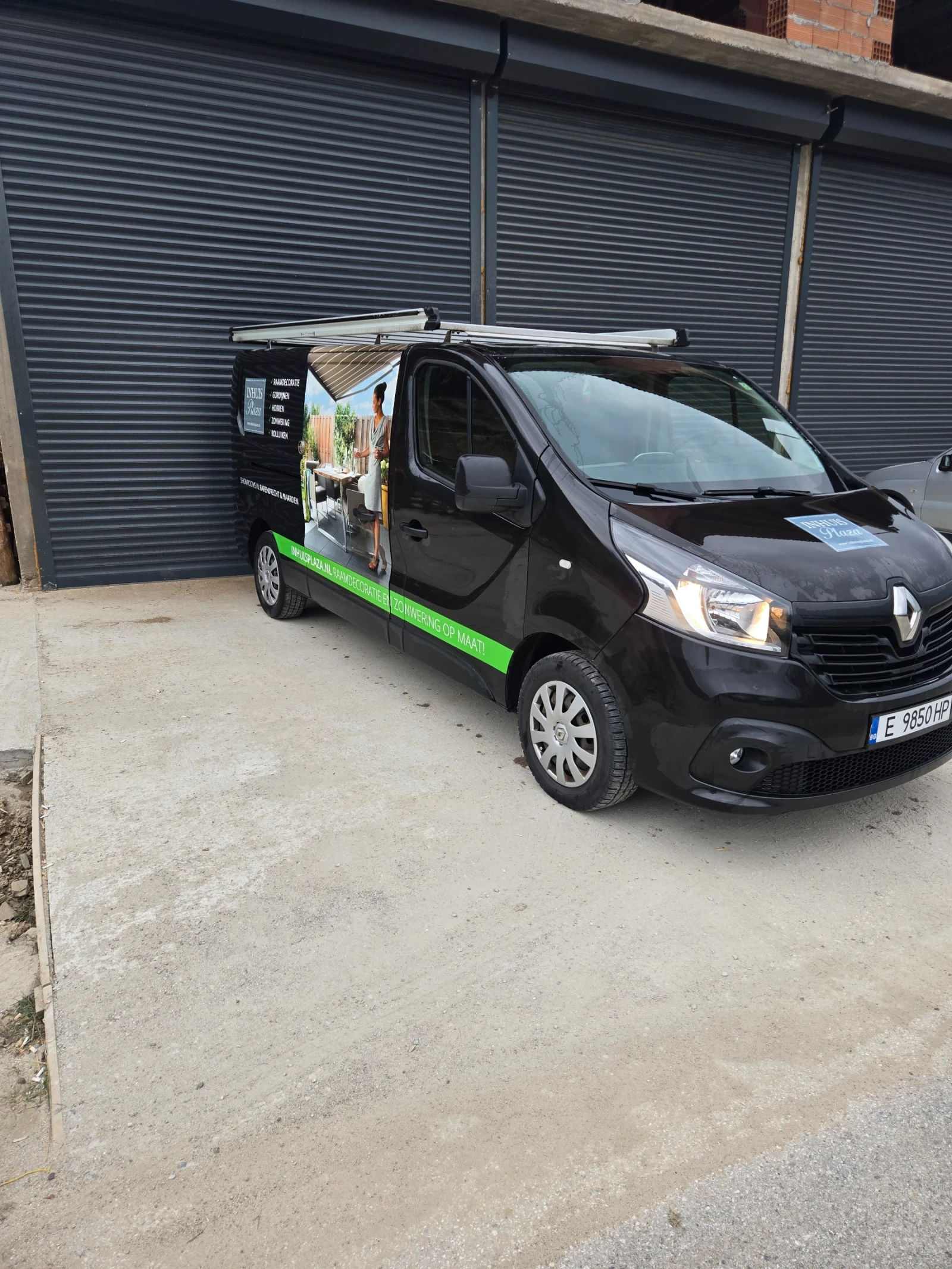 Renault Trafic, снимка 3 - Бусове и автобуси - 54595020