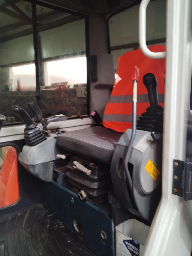 Багер Kubota Кх101-3а, снимка 5 - Индустриална техника - 53444051