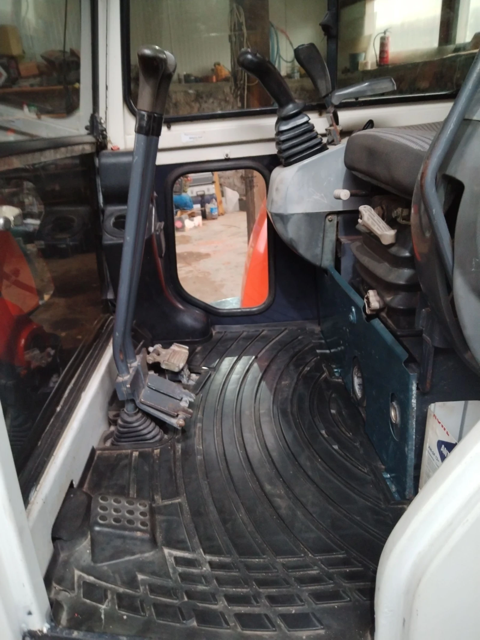 Багер Kubota Кх101-3а - изображение 6