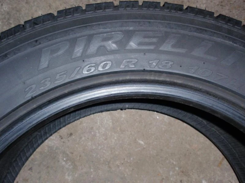 Гуми Всесезонни 235/60R18, снимка 11 - Гуми и джанти - 9126688