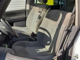 Renault Espace 2.0dCi 130-7 места, снимка 6