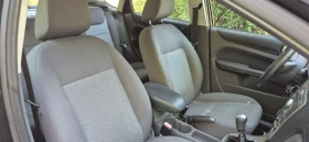 Ford Focus 1.6-115кс. КЛИМА, снимка 13