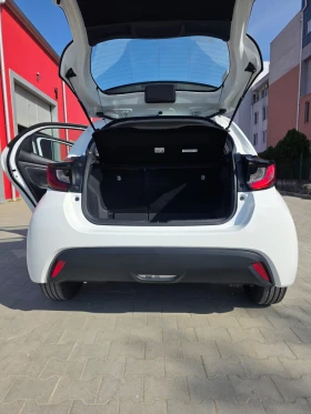Toyota Yaris Гаранция 2033, снимка 10