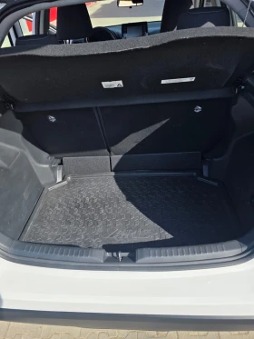 Toyota Yaris Гаранция 2033, снимка 9