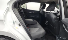 Toyota Camry 2.5* HYBRID* ПОДГРЕВ* КАМЕРА* КЕЙЛЕС* , снимка 16