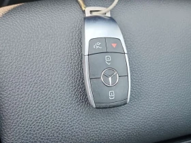 Mercedes-Benz CLA 250 CARFAX/АМБИЕНТНО/ПОДГРЕВ/ПАМЕТ/ПАНОРАМА, снимка 8