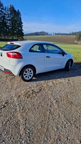 Kia Rio | Mobile.bg    7