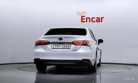 Toyota Camry 2.5* HYBRID* ПОДГРЕВ* КАМЕРА* КЕЙЛЕС*  | Auto.bg — изображение 4