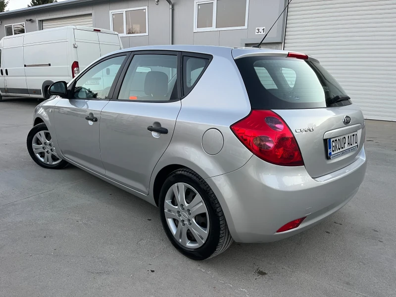 Kia Ceed 1, 4i-110k.с/ФАБРИЧНА ГАЗ/КАТО НОВА!!!, снимка 5 - Автомобили и джипове - 47869495