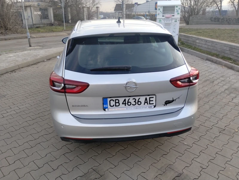 Opel Insignia SPORTS TOURER 2000CDTI 174kc AT8, снимка 3 - Автомобили и джипове - 49226582