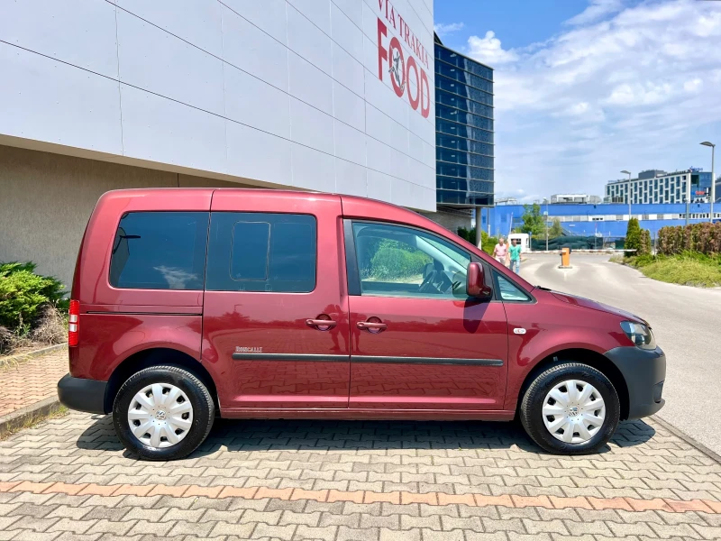 VW Caddy 1.6TDI-7места-Лизинг по 350лв, снимка 5 - Автомобили и джипове - 51166783