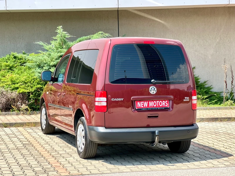 VW Caddy 1.6TDI-7места-Лизинг по 350лв, снимка 8 - Автомобили и джипове - 51166783