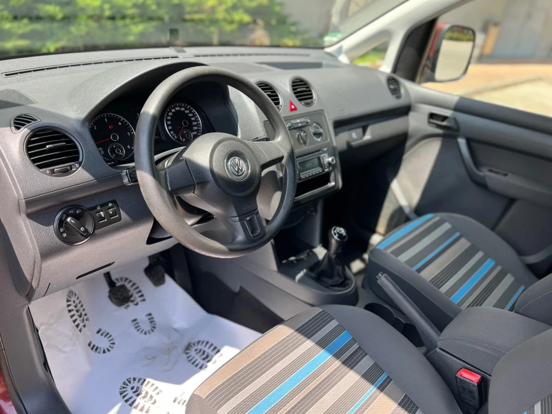 VW Caddy 1.6TDI-7места-Лизинг по 350лв, снимка 10 - Автомобили и джипове - 51166783