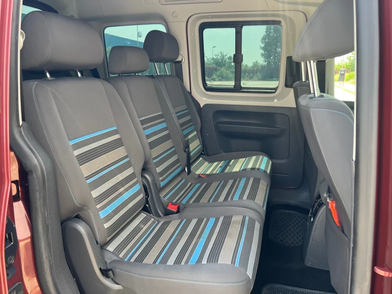 VW Caddy 1.6TDI-7места-Лизинг по 350лв, снимка 13 - Автомобили и джипове - 51166783