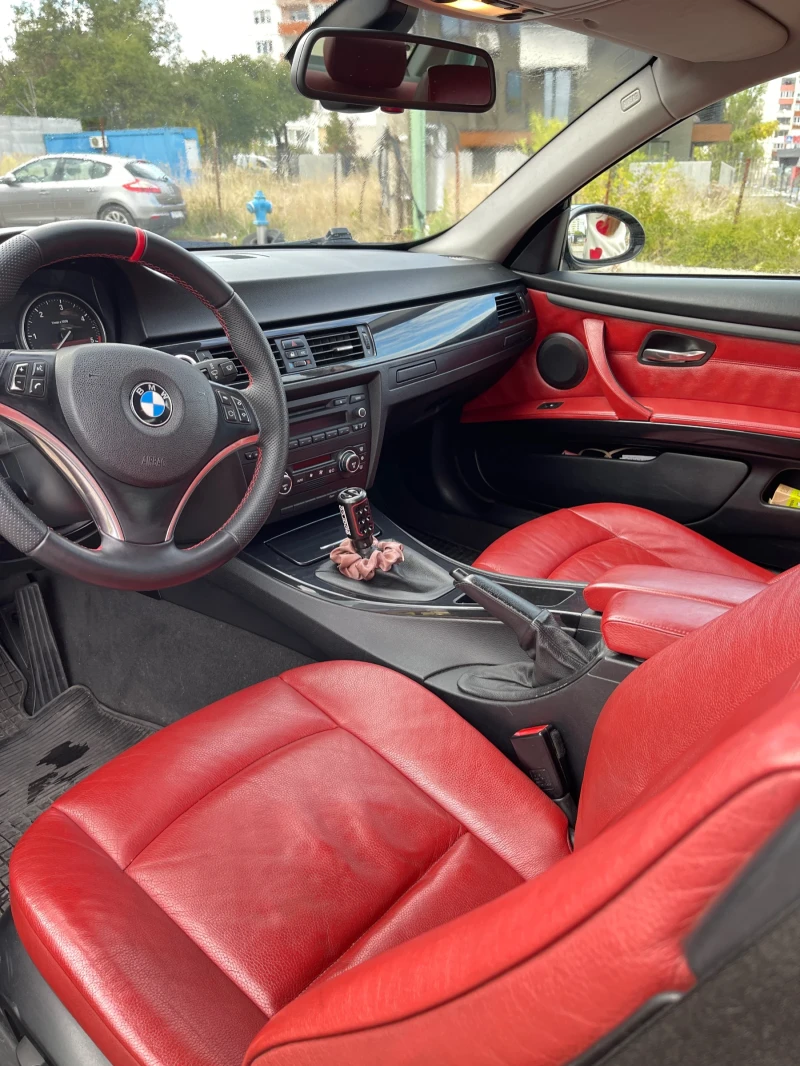 BMW 320, снимка 5 - Автомобили и джипове - 52618948