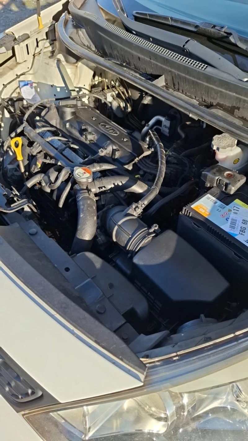 Kia Rio, снимка 4 - Автомобили и джипове - 52680106