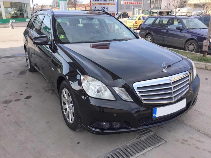 Mercedes-Benz E 220 CDI/170 k.c., снимка 3 - Автомобили и джипове - 17577499