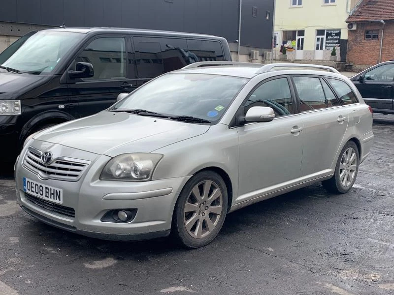 Toyota Avensis 2.2 D-CAT 177кс. НА ЧАСТИ, снимка 9 - Автомобили и джипове - 41990638