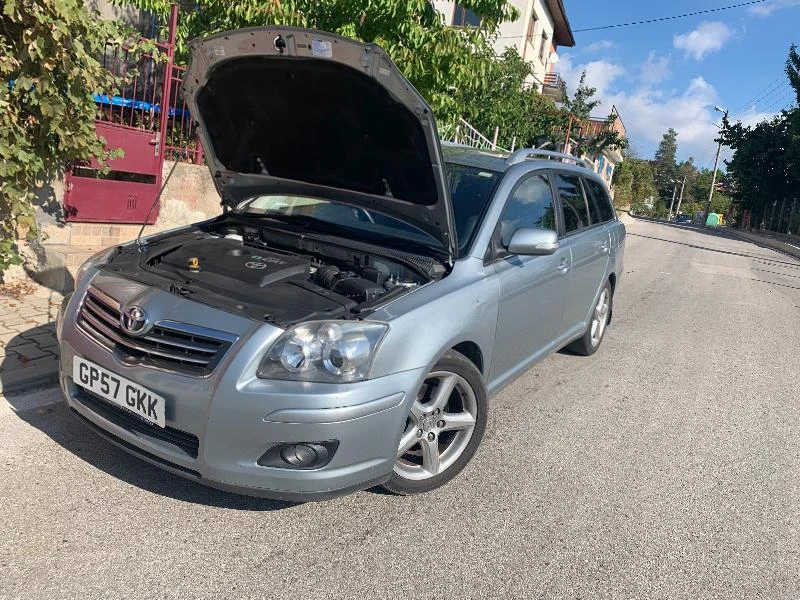 Toyota Avensis 2.2 D-CAT 177кс. НА ЧАСТИ - изображение 3