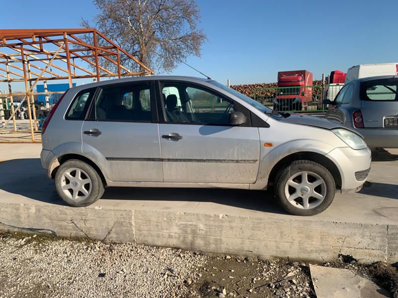 Ford Fiesta  Ford Fiesta 1.4TDCI КЛИМАТИК, снимка 3 - Автомобили и джипове - 35427813