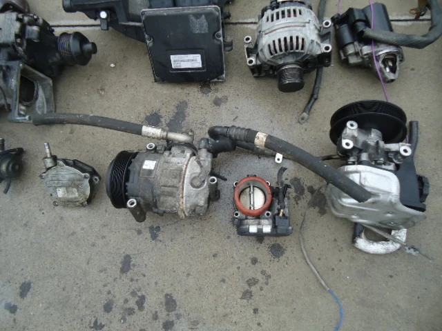 Mercedes-Benz C 180 COMPRESSOR COUPE, снимка 6 - Автомобили и джипове - 40717598