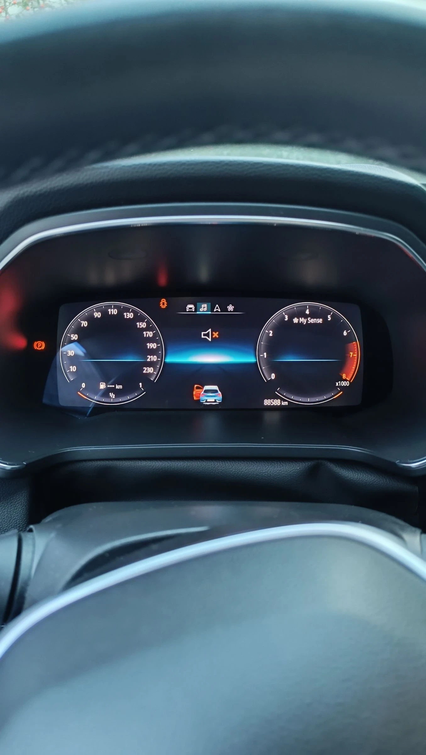 Renault Captur Intence, TCe бензин 140 ЕDC | Mobile.bg — изображение 14