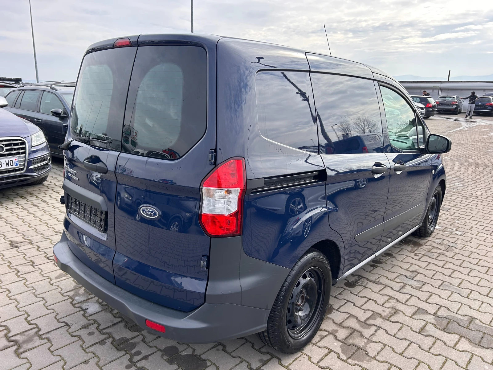 Ford Courier 1.5TDCI EURO 6 - изображение 7