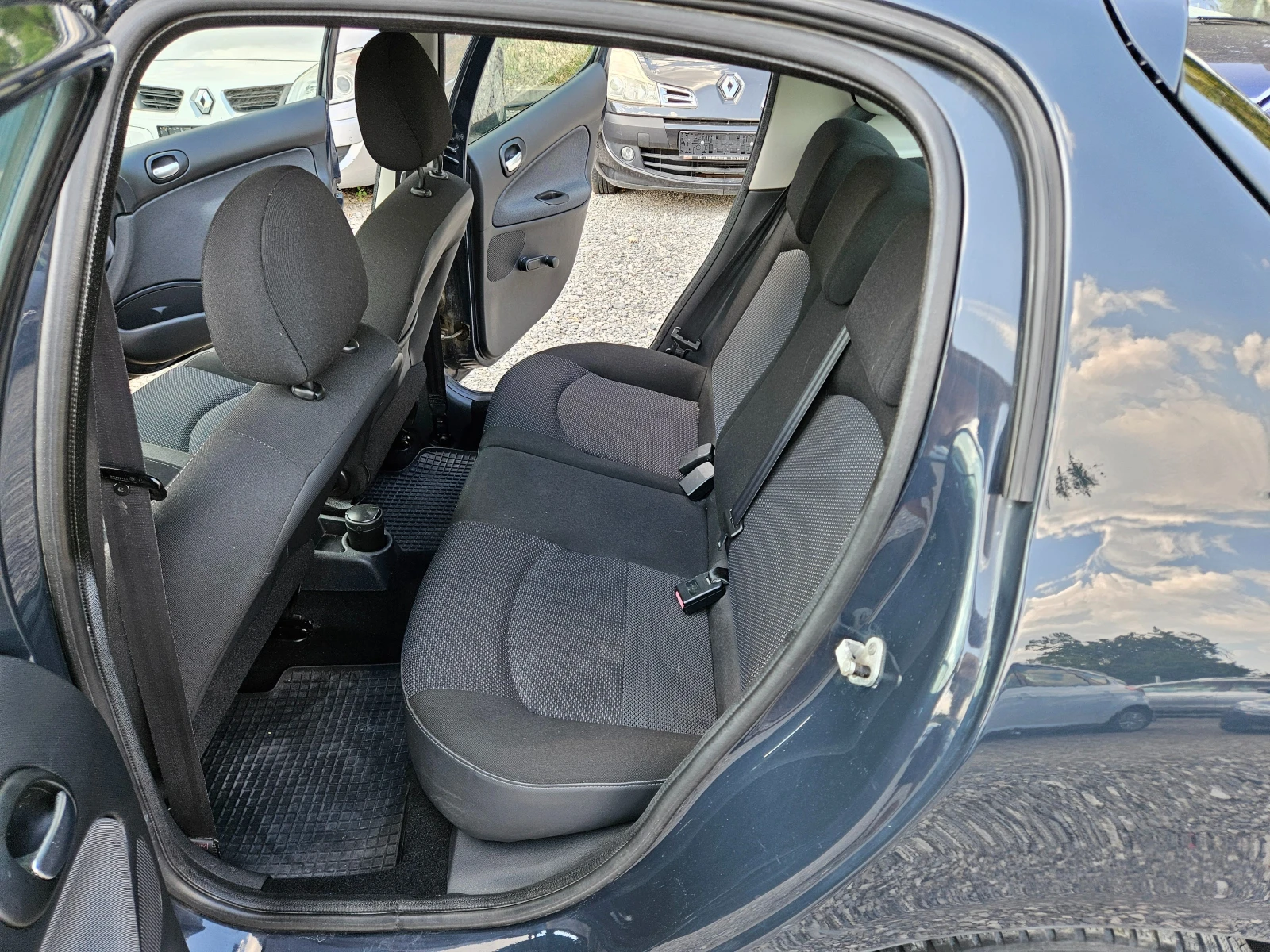 Peugeot 206 206+ 1.1 60�� | Mobile.bg � ����������� 10