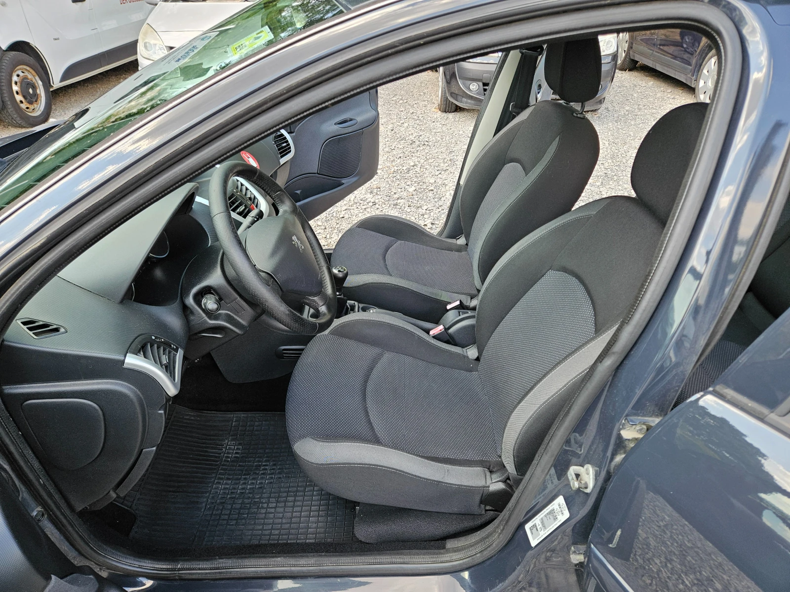 Peugeot 206 206+ 1.1 60�� | Mobile.bg � ����������� 9