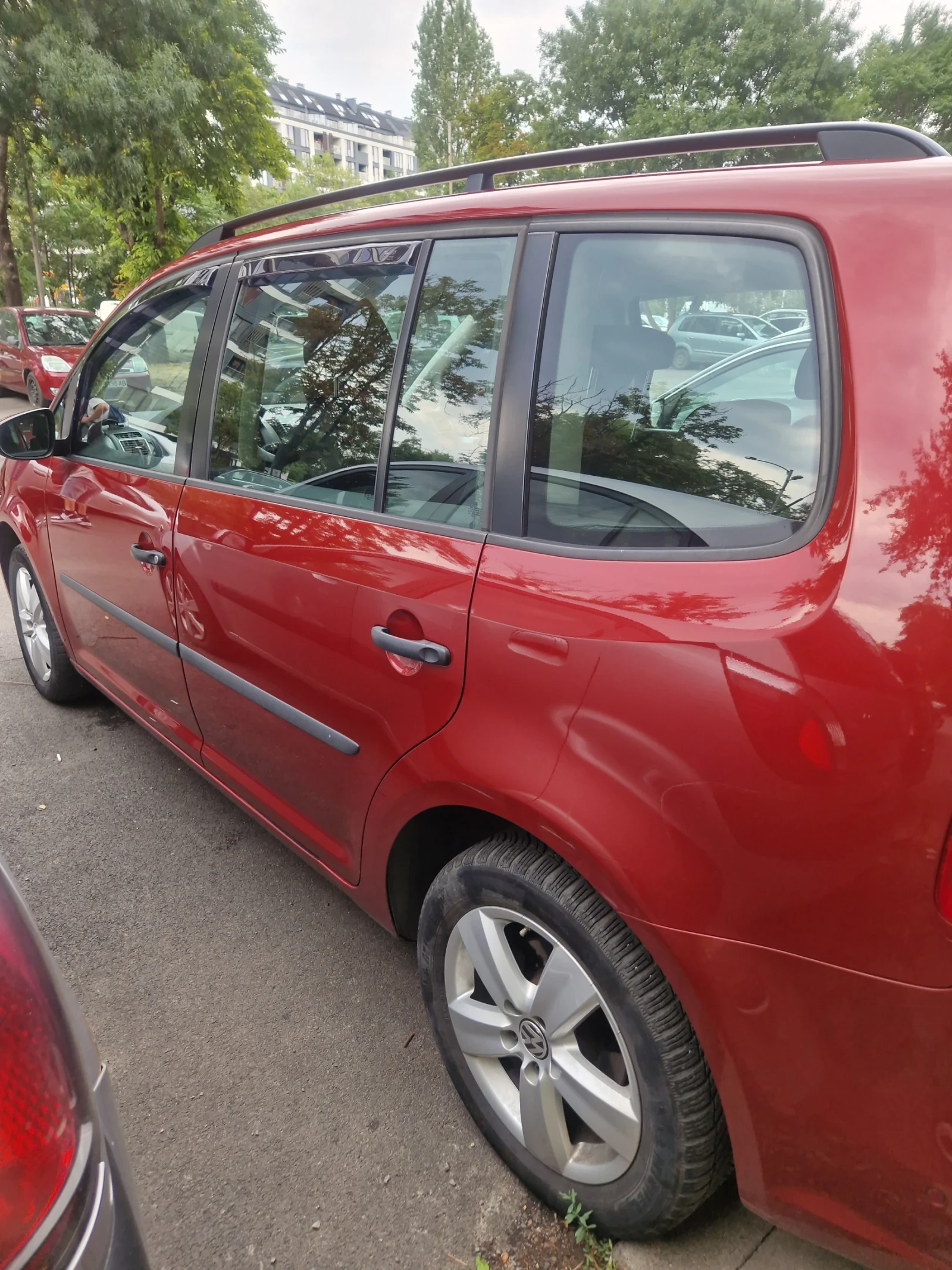VW Touran  - изображение 4