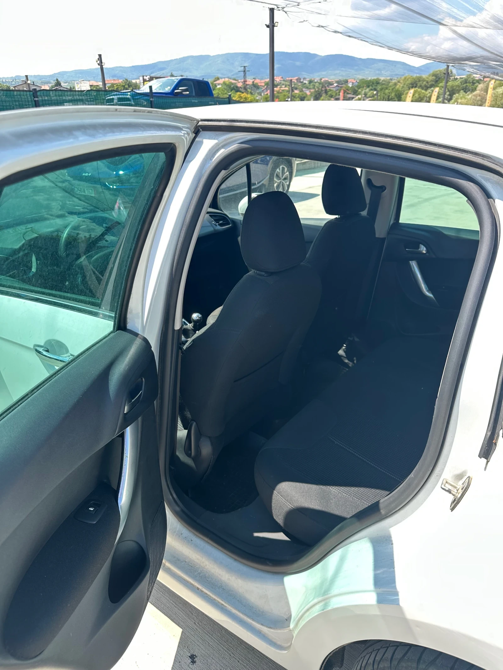 Citroen C3 1.4HDI - изображение 9