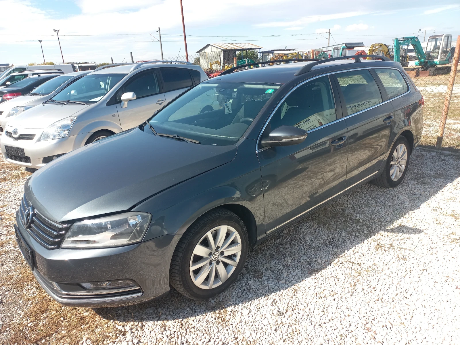 VW Passat 1, 6 TDI VARIANT  NAVI - изображение 3