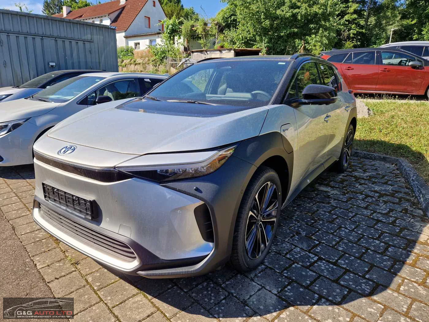 Toyota bZ4X BEV/218HP/LOUNGE/PANO/MEMO/360/JBL/LED/KLESS/525g | Mobile.bg   1