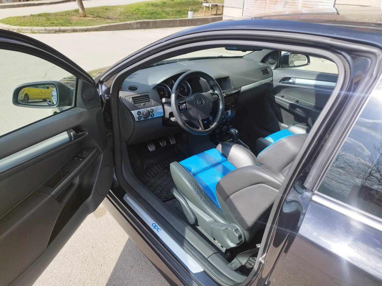 Opel Astra OPC, снимка 12 - Автомобили и джипове - 53796954