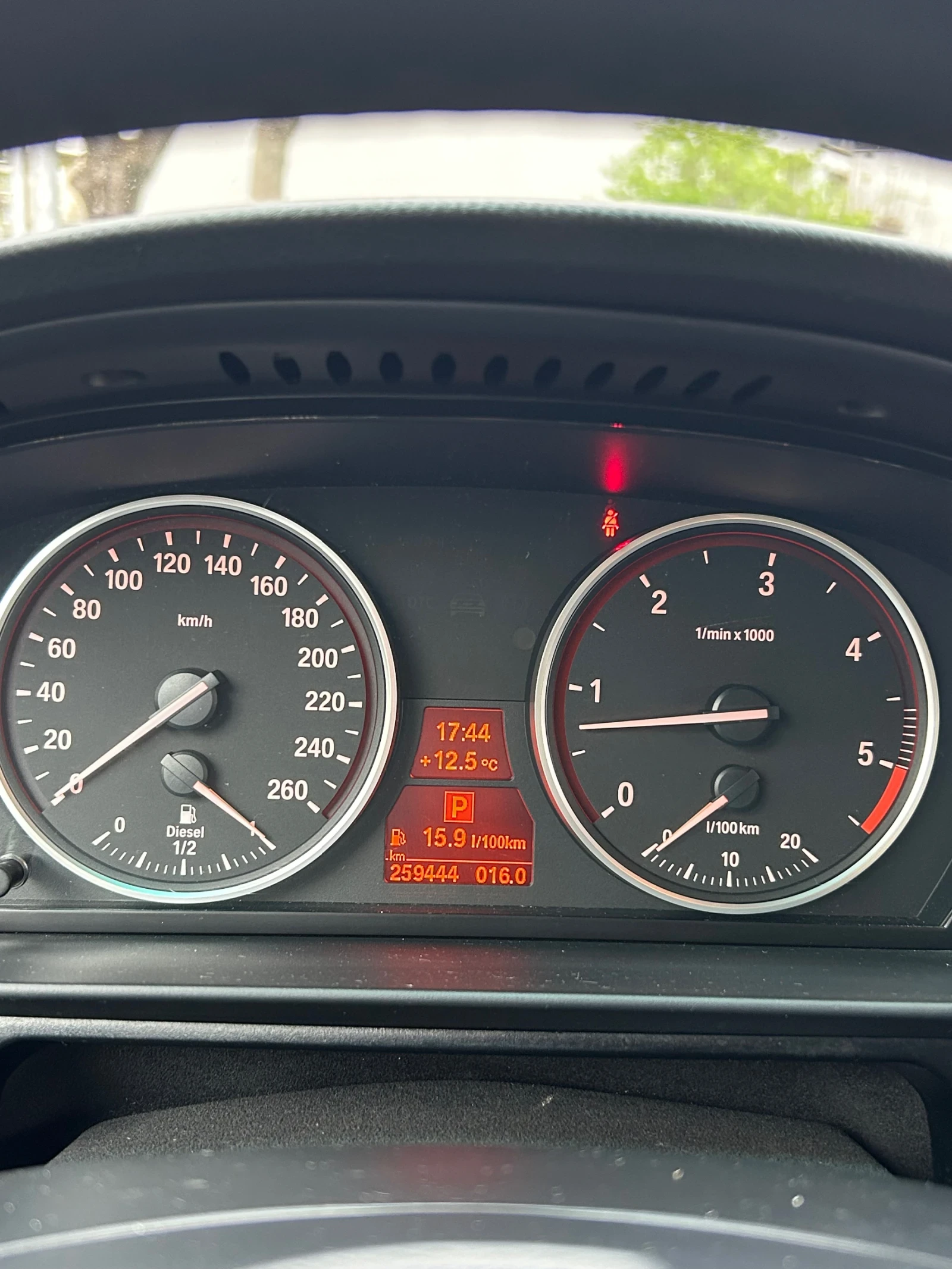 BMW 530 Фейслифт обслужен на задно, снимка 16 - Автомобили и джипове - 54153010