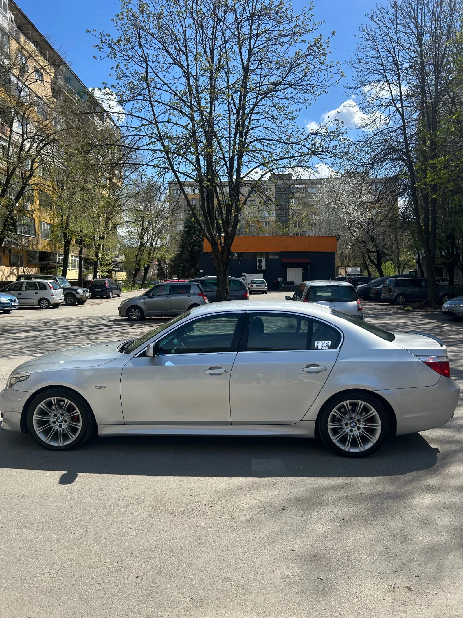BMW 530 Фейслифт обслужен на задно, снимка 8 - Автомобили и джипове - 54153010